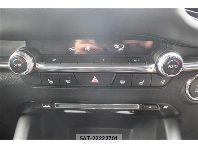 Mazda MAZDA3 2019-05 2486866-4