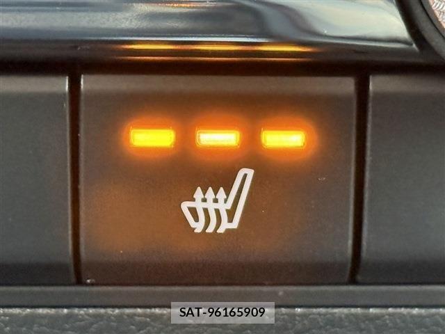 Mazda MAZDA3 2022-12 2777739-5