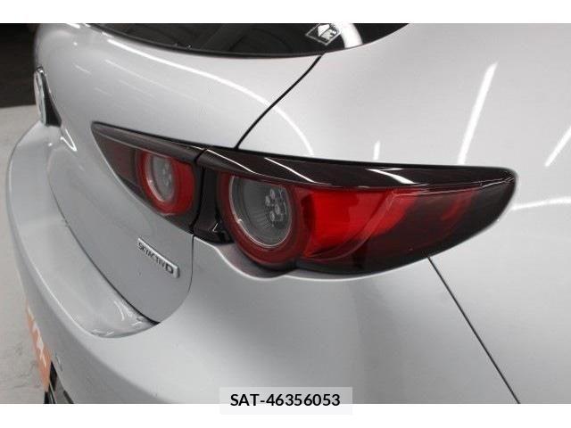 Mazda MAZDA3 2021-03 3675343-18