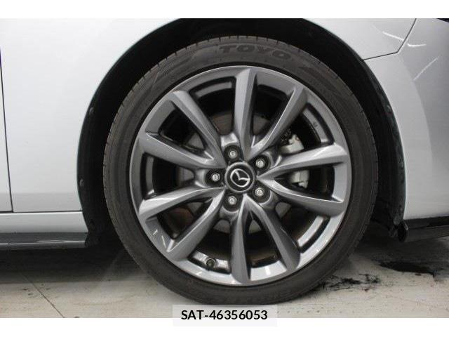 Mazda MAZDA3 2021-03 3675343-22