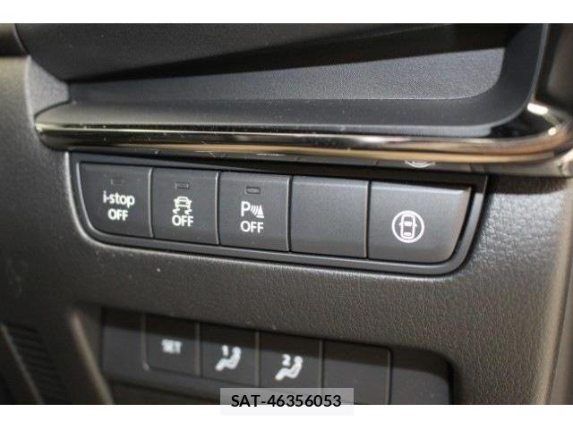Mazda MAZDA3 2021-03 3675343-3