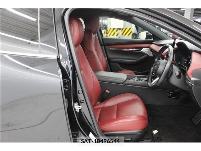 Mazda MAZDA3 2024-02 3833400-26