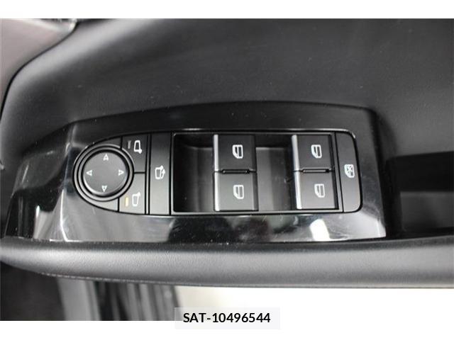Mazda MAZDA3 2024-02 3833400-28
