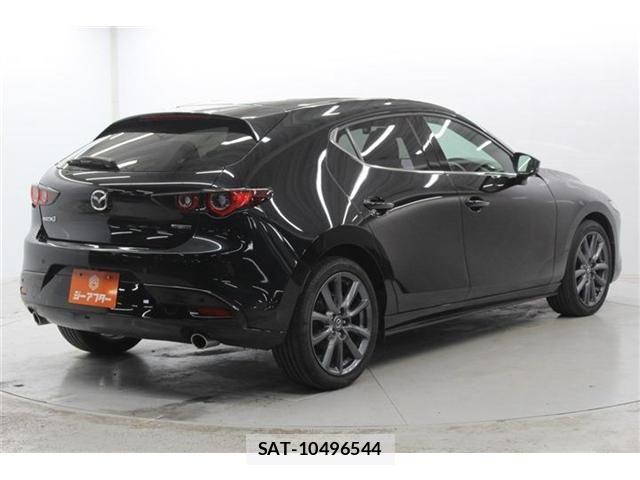 Mazda MAZDA3 2024-02 3833400-4