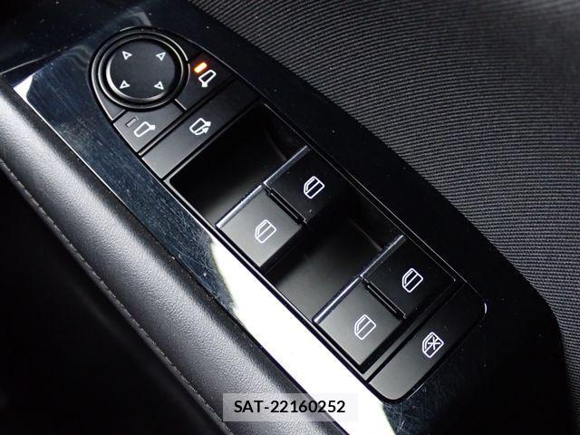 Mazda MAZDA3 2022-12 3907384-12