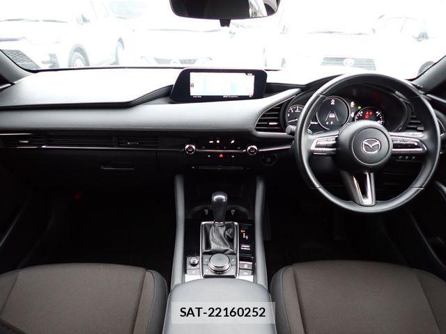 Mazda MAZDA3 2022-12 3907384-1