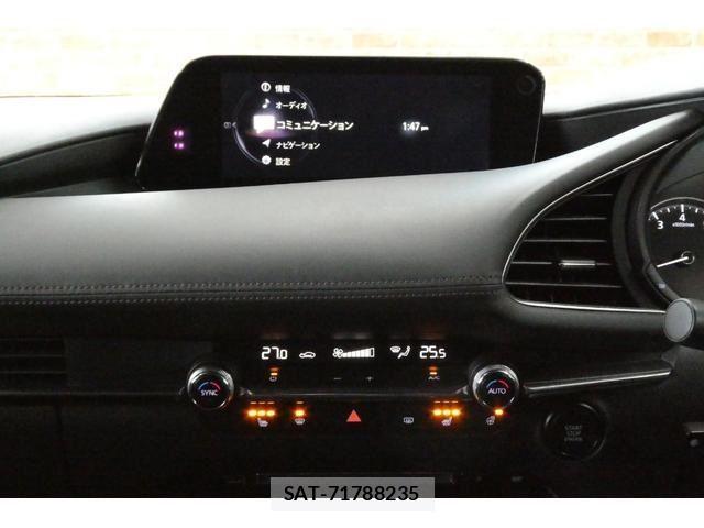 Mazda MAZDA3 2019-08 4044976-15