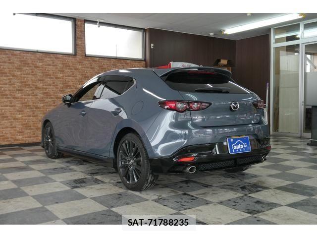 Mazda MAZDA3 2019-08 4044976-1