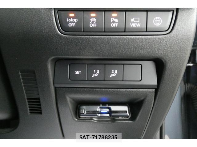Mazda MAZDA3 2019-08 4044976-23