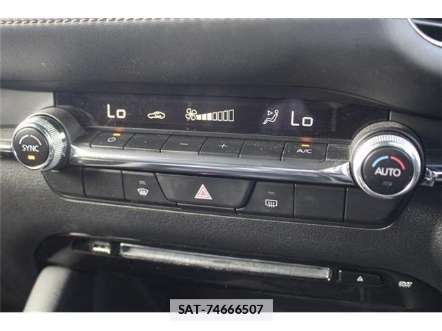 Mazda MAZDA3 2019-12 4044985-22