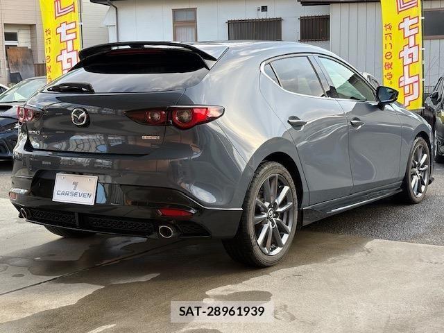 Mazda MAZDA3 2023-01 4595996-6