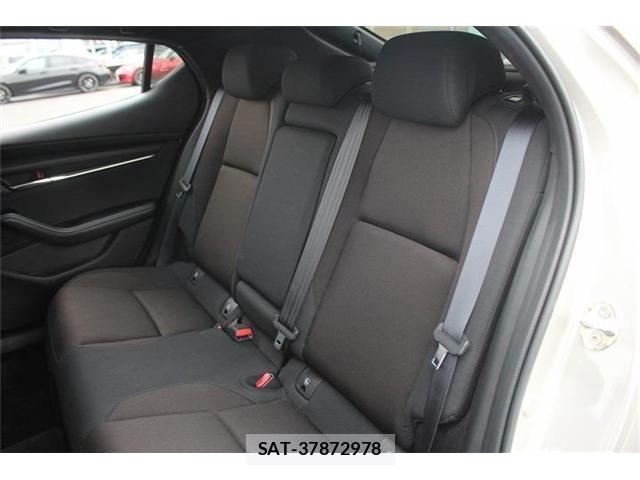 Mazda MAZDA3 2023-07 4755314-22