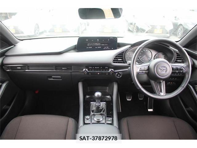 Mazda MAZDA3 2023-07 4755314-25