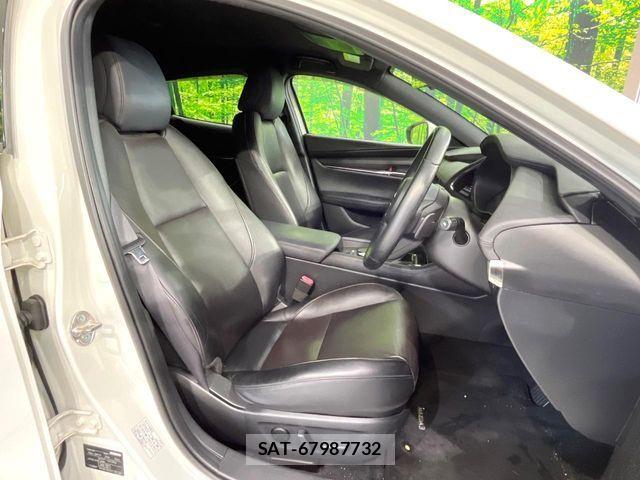 Mazda MAZDA3 2019-07 4966377-7