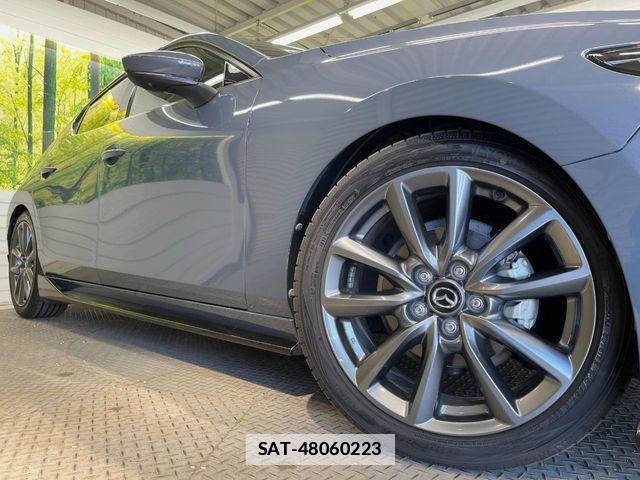 Mazda MAZDA3 2019-09 4966341-14