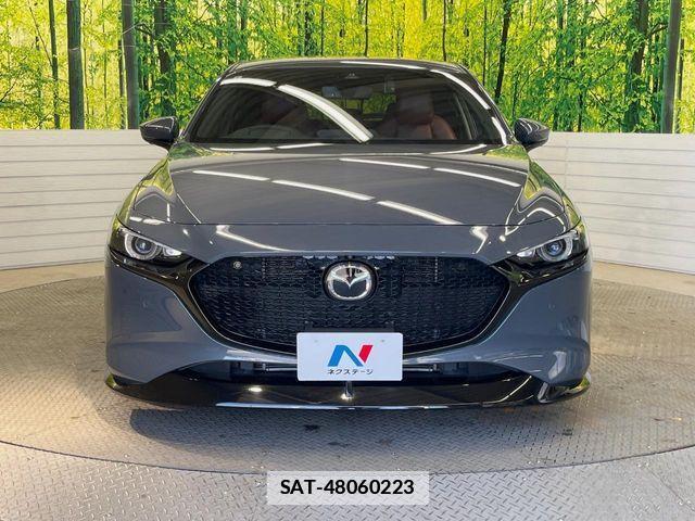 Mazda MAZDA3 2019-09 4966341-15