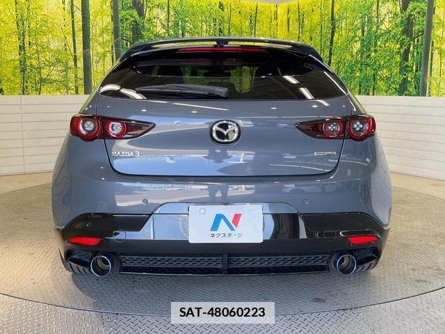 Mazda MAZDA3 2019-09 4966341-16
