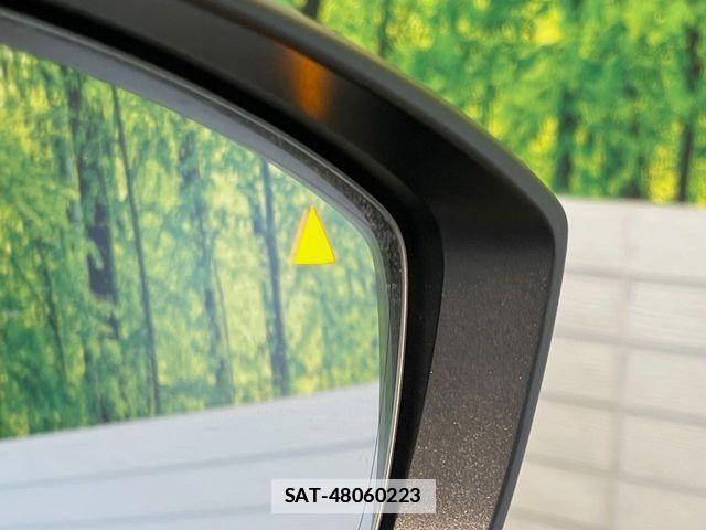 Mazda MAZDA3 2019-09 4966341-5