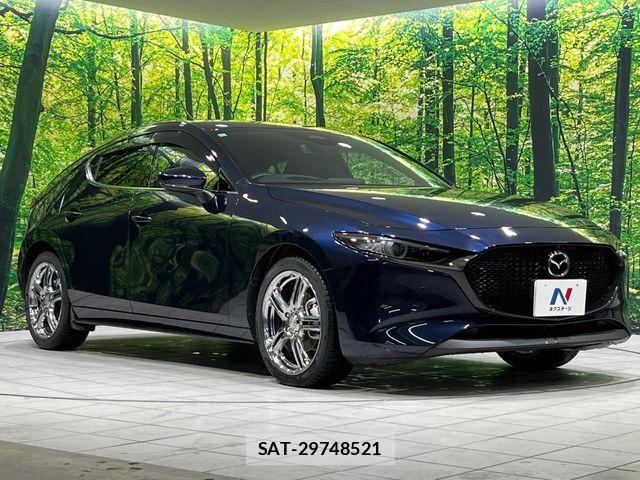 Mazda MAZDA3 2023-10 5871495-16