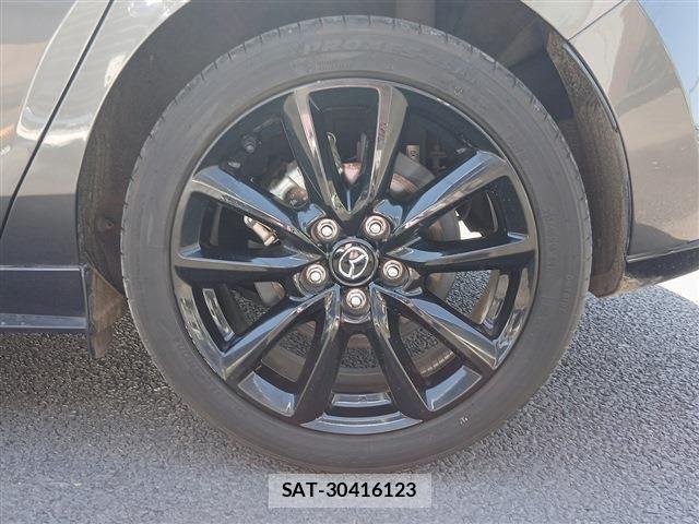 Mazda MAZDA3 2022-03 6216682-13