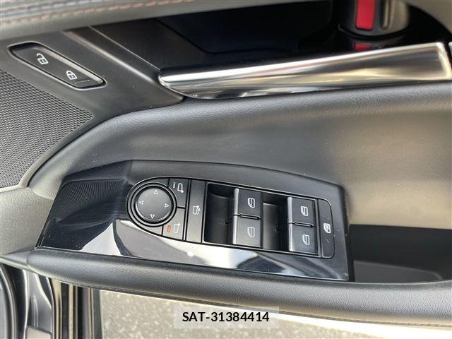 Mazda MAZDA3 2019-10 6216675-12