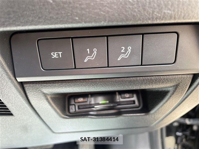 Mazda MAZDA3 2019-10 6216675-15