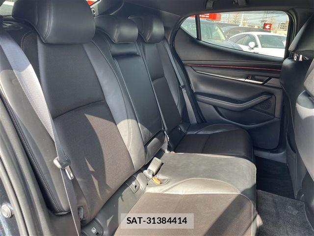 Mazda MAZDA3 2019-10 6216675-20