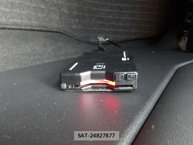 Mazda MAZDA3 2023-02 6245476-8