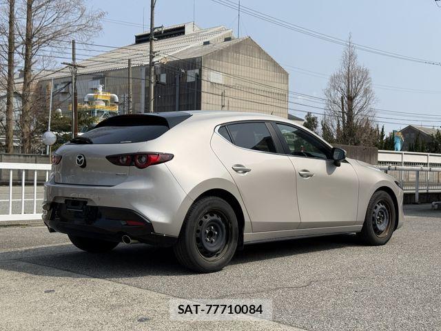 Mazda MAZDA3 2022-05 6264958-4