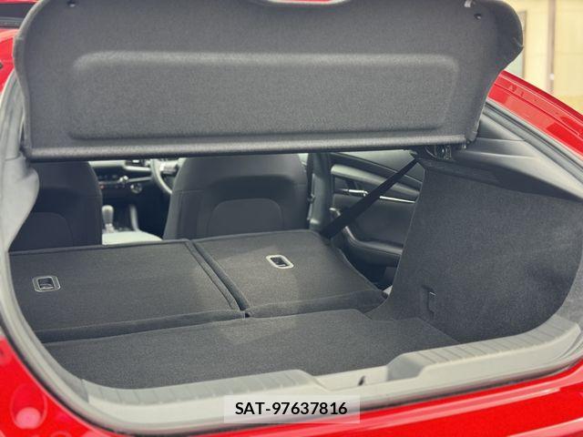 Mazda MAZDA3 2025-03 6613047-16