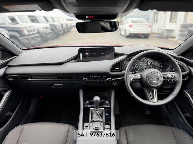 Mazda MAZDA3 2025-03 6613047-1