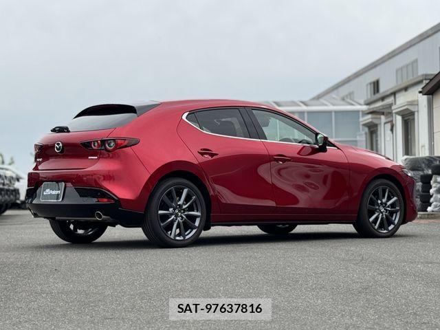 Mazda MAZDA3 2025-03 6613047-21