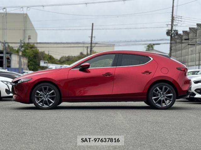 Mazda MAZDA3 2025-03 6613047-24