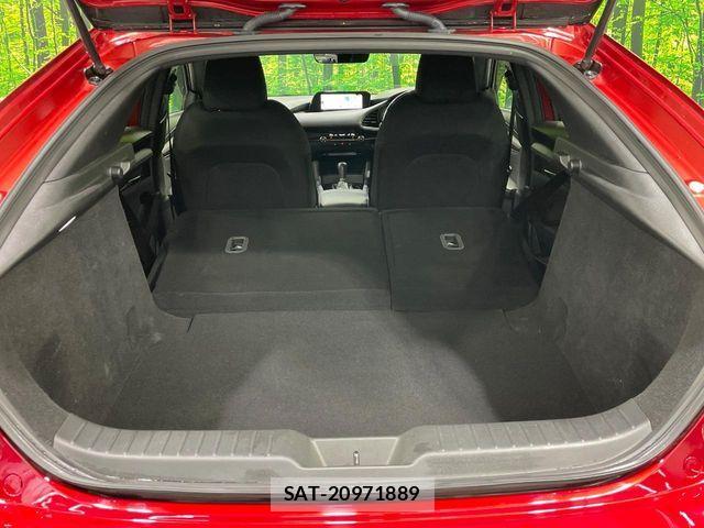 Mazda MAZDA3 2022-03 6672401-10