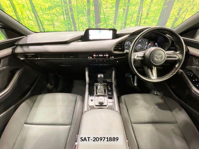 Mazda MAZDA3 2022-03 6672401-3