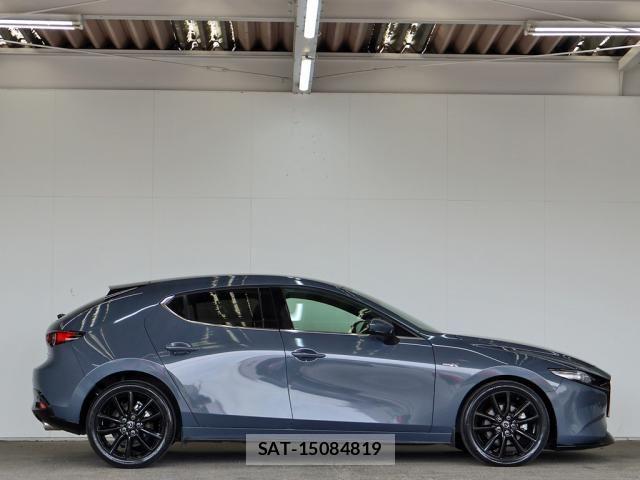 Mazda MAZDA3 2021-08 6672400-10