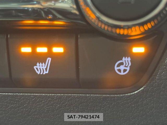 Mazda MAZDA3 2019-09 6672403-5