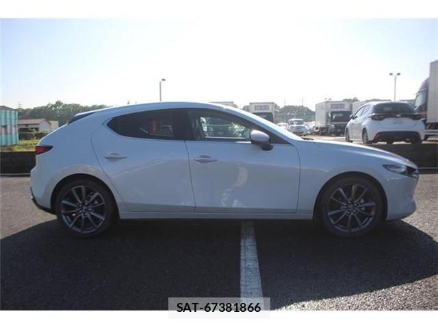 Mazda MAZDA3 2025-03 6676772-13