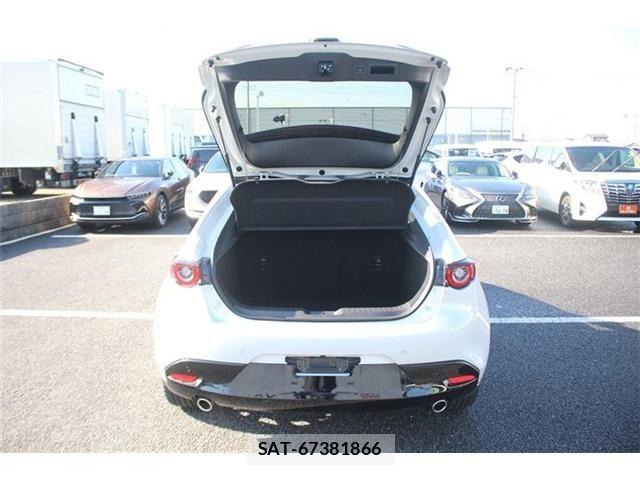 Mazda MAZDA3 2025-03 6676772-26
