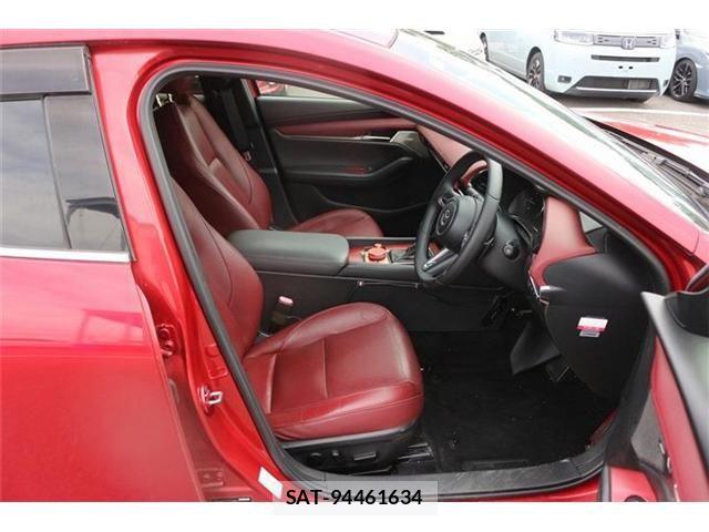 Mazda MAZDA3 2019-09 6683861-13