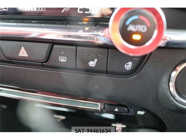 Mazda MAZDA3 2019-09 6683861-23