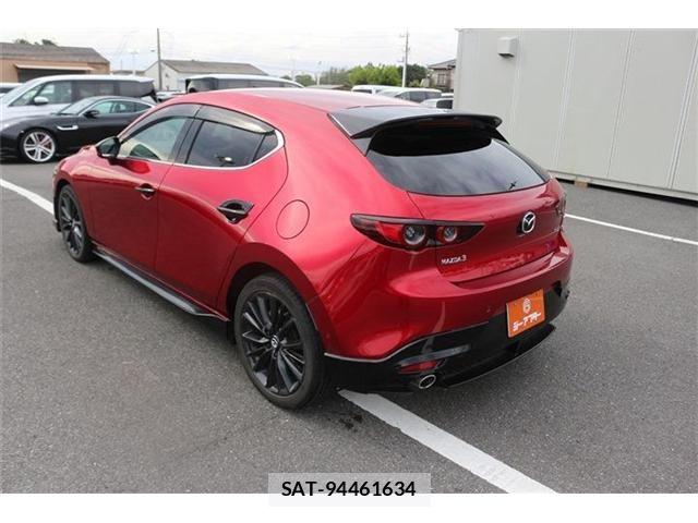 Mazda MAZDA3 2019-09 6683861-24