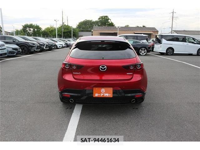 Mazda MAZDA3 2019-09 6683861-8