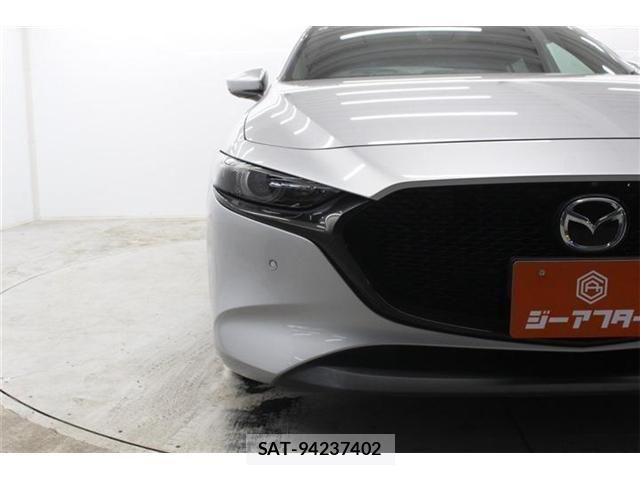 Mazda MAZDA3 2019-08 6682739-10
