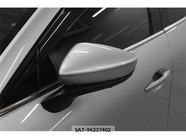 Mazda MAZDA3 2019-08 6682739-14
