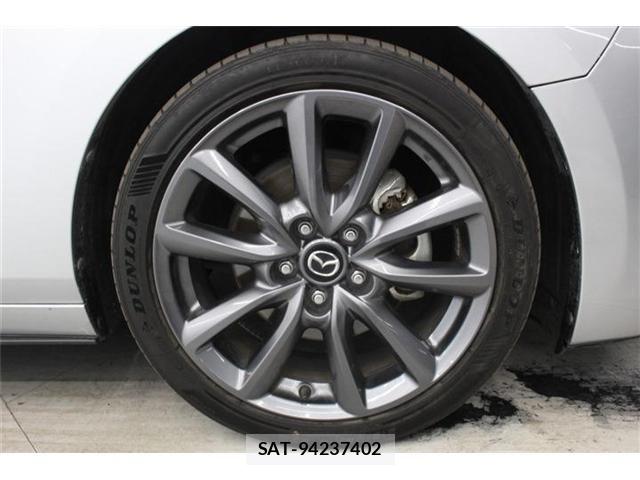 Mazda MAZDA3 2019-08 6682739-20