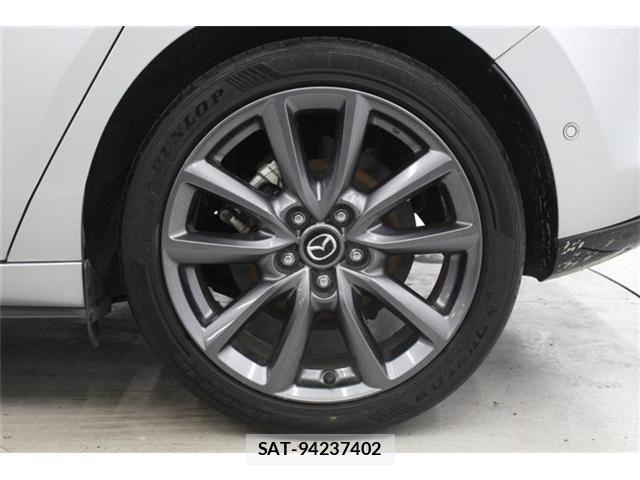 Mazda MAZDA3 2019-08 6682739-22