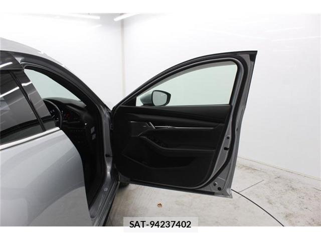 Mazda MAZDA3 2019-08 6682739-27