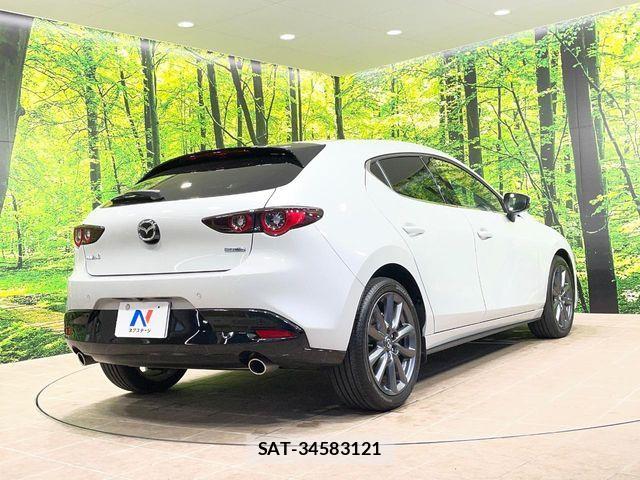 Mazda MAZDA3 2024-07 6716585-16