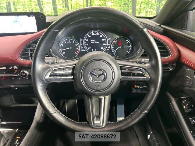 Mazda MAZDA3 2021-06 6716587-10